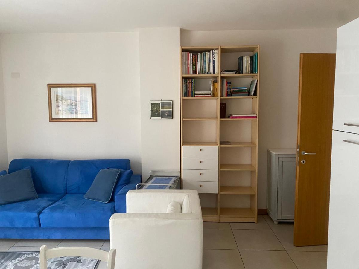 La Casa Di Giacomo Con Parcheggio Triëst Buitenkant foto