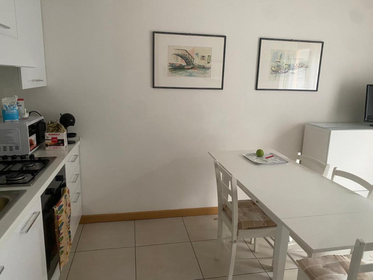 La Casa Di Giacomo Con Parcheggio Triëst Buitenkant foto